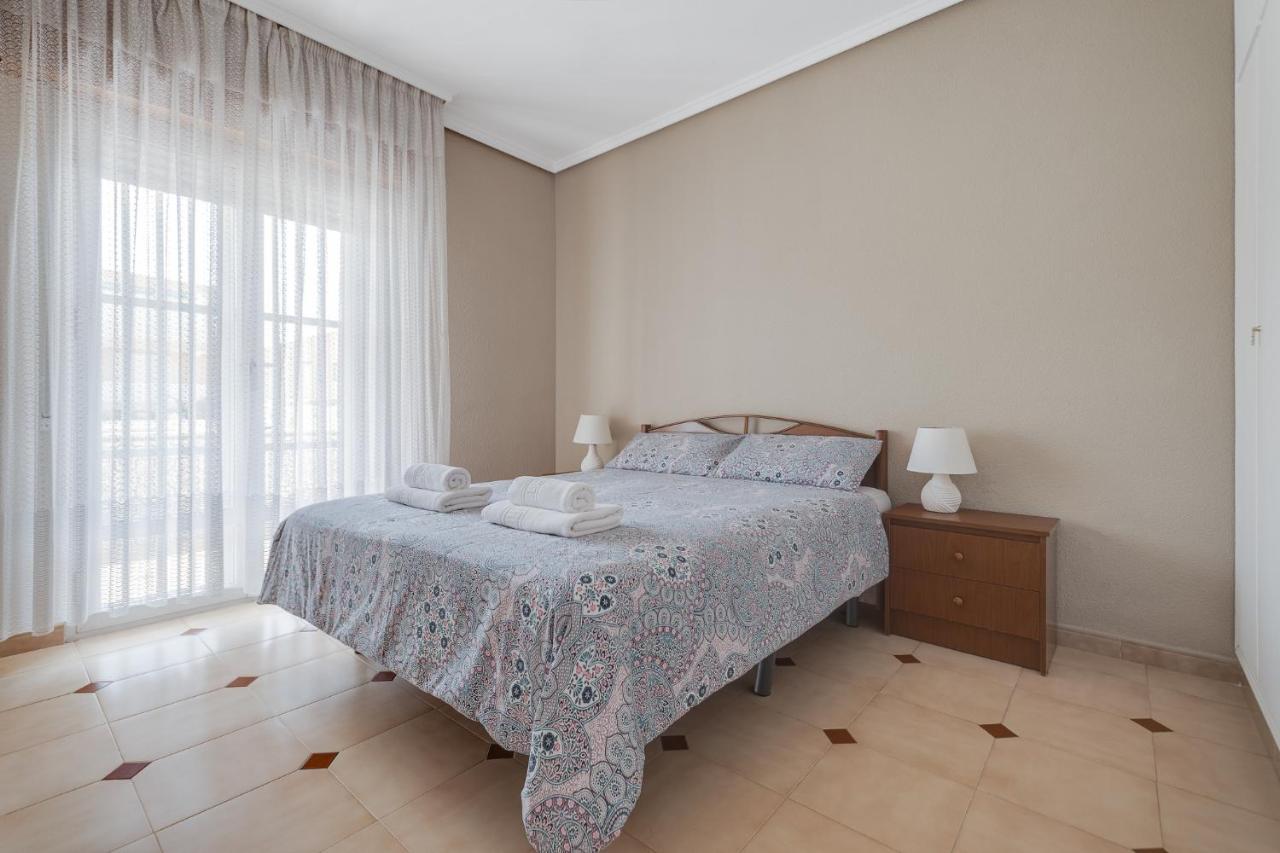 Playa la Mata - Apartamento Limonka Bagian luar foto