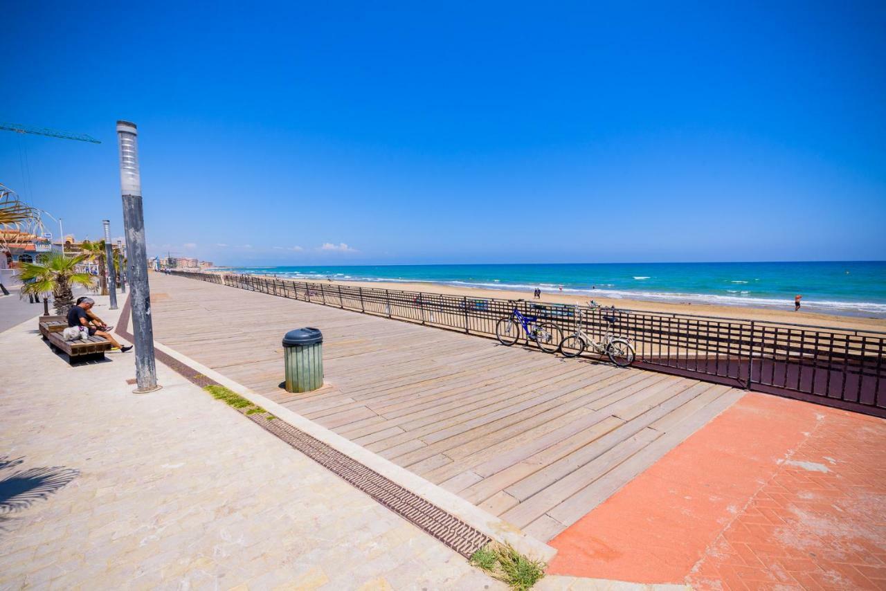 Playa la Mata - Apartamento Limonka Bagian luar foto