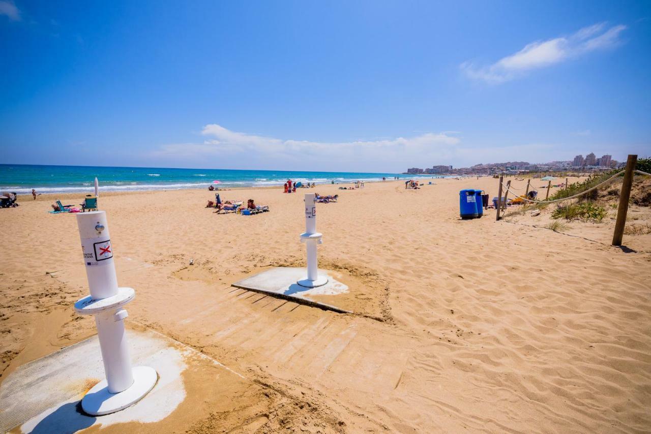 Playa la Mata - Apartamento Limonka Bagian luar foto