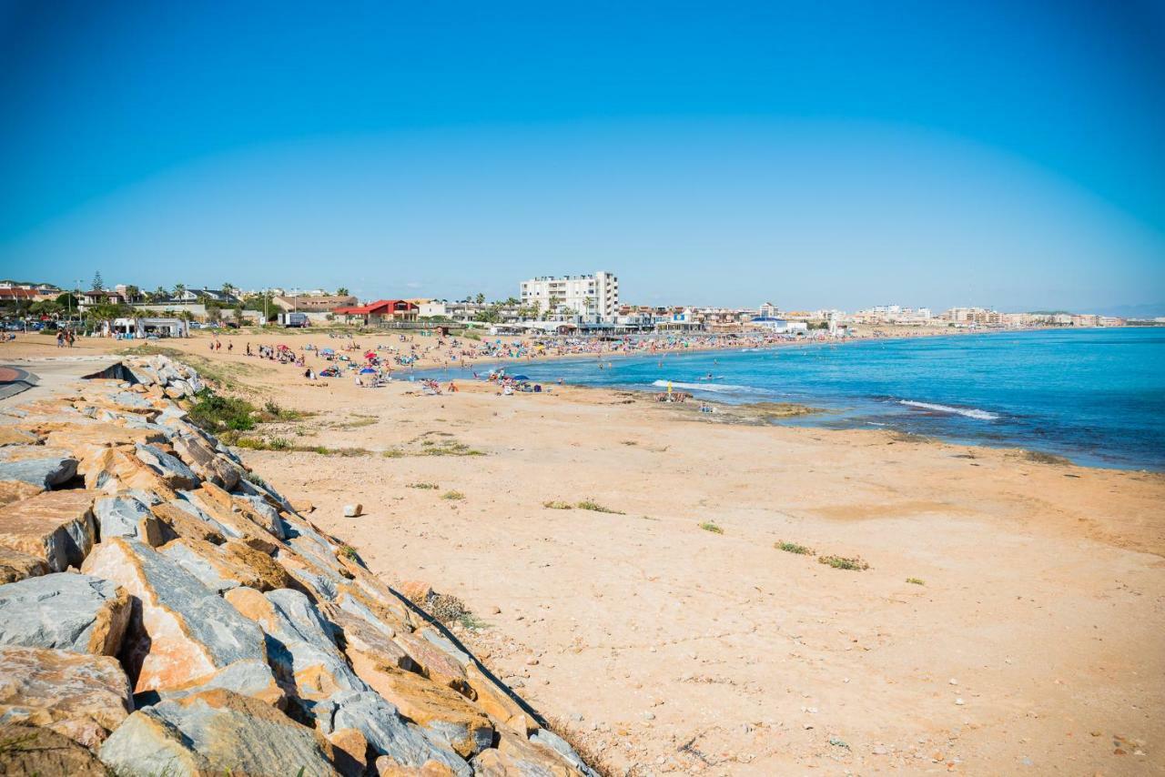 Playa la Mata - Apartamento Limonka Bagian luar foto